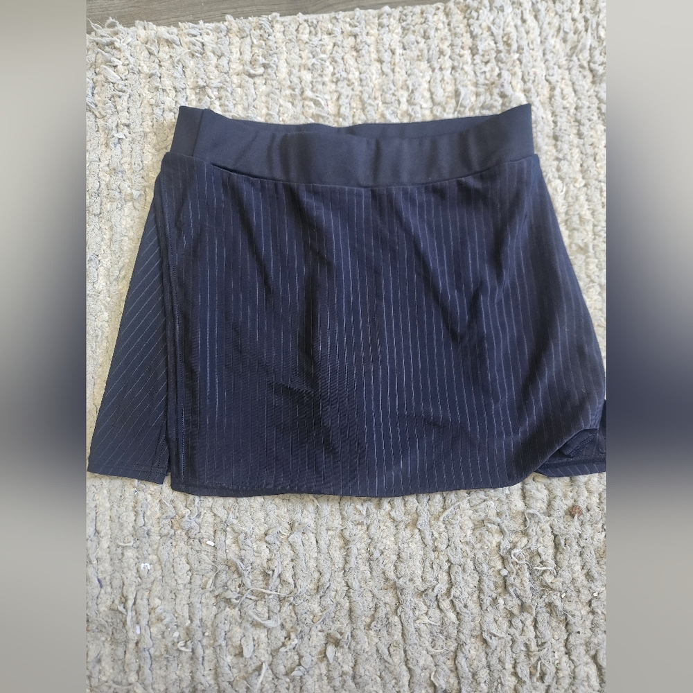 Move Theology skort